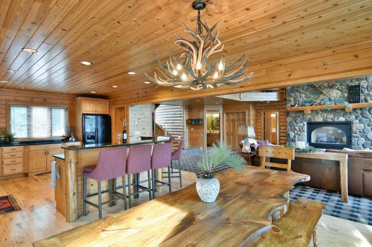 Majestic Moose Lodge Home Cable 外观 照片